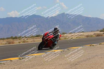 media/Oct-03-2022-Moto Forza (Mon) [[5f077a3730]]/Intermediate Group/Session 3 (Turn 15 Inside)/